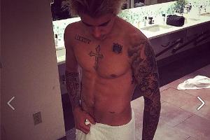 Von wegen Photoshop! An Justin Bieber ist alles echt