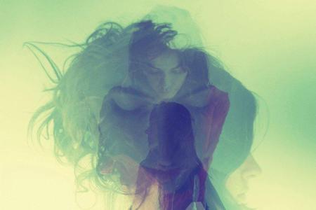 Klingen, als würden sich Elfen auflösen: Warpaint