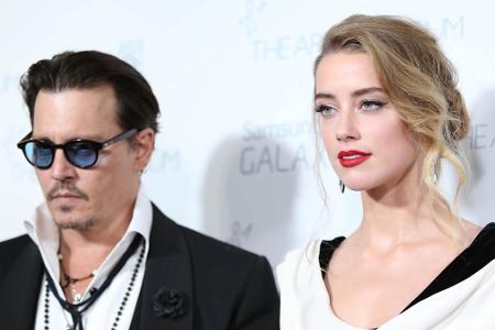 Johnny Depp mit seiner Verlobten Amber Heard
