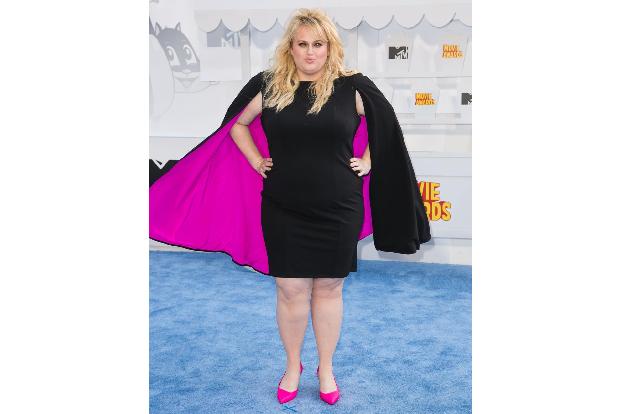 06 Rebel Wilson brian To WEnn wenn22381988.jpg