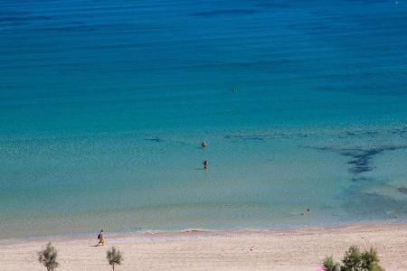 Strand auf Iraklia, der ersten von vier Nachbarinseln neben Naxos