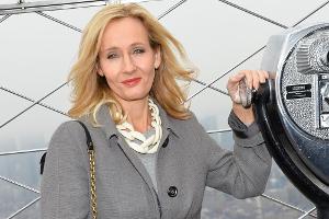 J.K. Rowling auf dem Dach des Empire State Buildings in Manhattan/New York