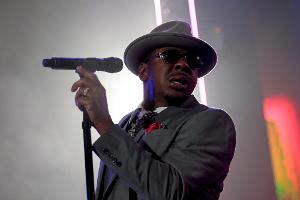 Bobby Brown muss trotz persönlicher Schicksalsschläge auf Tour gehen