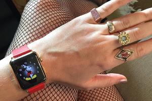 Katy Perry präsentiert auf Instagram stolz ihre neue Apple Watch