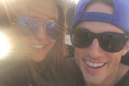 Nina Dobrev mit Co-Star Michael Trevino (30). Auch er wird die Serie verlassen.