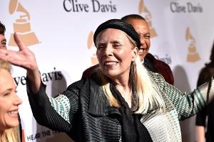Joni Mitchell bei einer Gala in L.A. im Februar