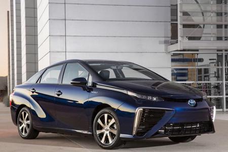 Nicht schön, aber die Zukunft: Toyota Mirai