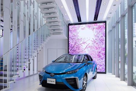 Eine Wasserstoff-Tankstelle als Showroom für den Mirai