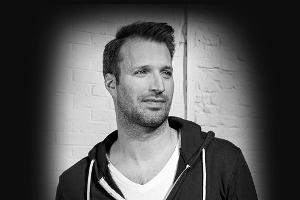 Sebastian Radke vom Radiosender "98.8 Kiss FM" starb während seiner Sendung