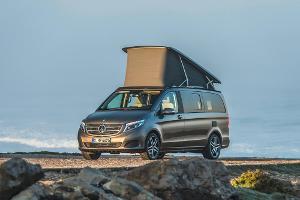 Der Mercedes-Camper Marco Polo: Schlafen auf dem Dach - mit Blick aufs Meer