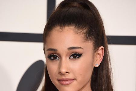 Ariana Grande bei den Grammy Awards