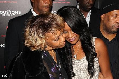 Cissy Houston und Bobbi Kristina Brown auf der Premiere von 
