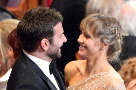Bradley Cooper und Suki Waterhouse bei der Oscar-Verleihung 2014