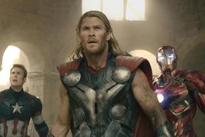 Die Recken der "Avengers" sind auf Platz eins der Kino-Charts gesprungen