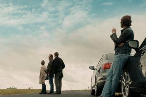 "Tatort: Der Himmel ist ein Platz auf Erden": Die Kommissare aus Franken versuchen, den Tathergang nachzuvollziehen