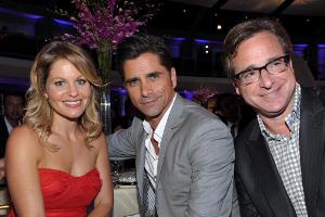Candace Cameron Bure, John Stamos und Bob Saget (re.) könnten bald wieder gemeinsam drehen