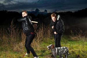 Angriffslustig: Testo (l.) und Grim104 (r.) alias Zugezogen Maskulin