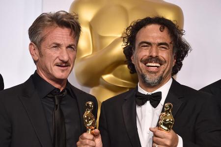 Sean Penn und Alejandro Inárritu bei den Oscars: mit vier Oscars war Inárritus Film 
