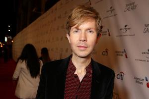 Sänger Beck gewann einen Grammy für "Das Album des Jahres"