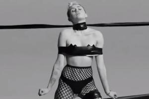 Miley Cyrus zeigt sich gerne einmal in eindeutigen Posen