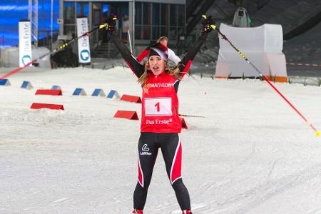 Stefanie Hertel beim Zieleinlauf des 