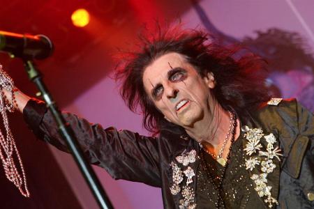 03 Alice Cooper David Livingston WENN wenn308076.jpg