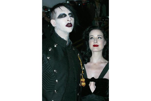 05 Marylin Manson Dita van Teese Imago Unimedia Images imago56567932h.jpg