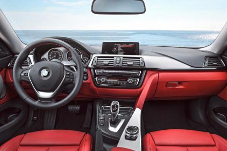 Erste Sitzreihe mit Anbindung zum Social Network