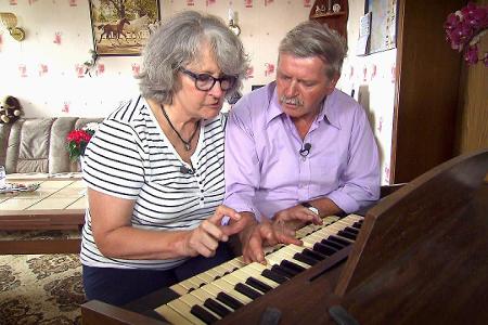 03 Karlheinz Louise RTL100205894.jpg