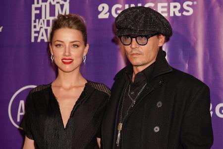 05 Johnny Depp Amber Heard von Arnold WELLs wenn21165312.jpg