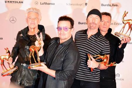 ...trotz Bambi, aktueller Platte und der Zusammenarbeit mit Bob Geldof auch Bono und seine Bandkollegen von U2. Wie konnte d...