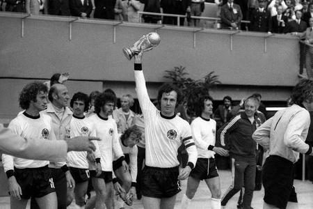 WM-Halbfinale, Jubel, Beckenbauer, WM