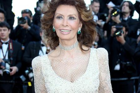 Sophia Loren auf dem roten Teppich in Cannes am 20. Mai 2014