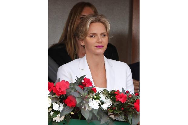 Endlich hat der Storch in Monaco zugeschlagen! In den letzten Jahren wirkte Charlène oft...