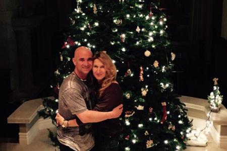 Steffi Graf und Andre Agassi feiern kuschelige Weihnachten