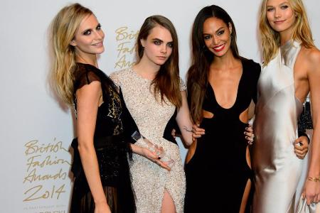 Topmodels unter sich bei den British Fashion Awards: Poppy Delevigne, Cara Delevigne, Joan Smalls und Karlie Kloss (v.l.n.r.)