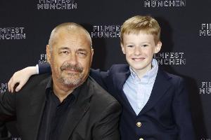 J.P. Jeunet mit seinem Hauptdarsteller Kyle Catlett beim Filmfest München am Freitag