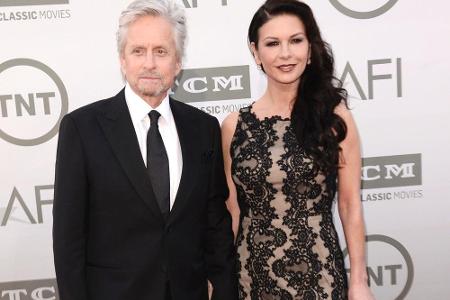 Scheinen wieder glücklich: Michael Douglas und Catherine Zeta-Jones Anfang Juni in L.A.