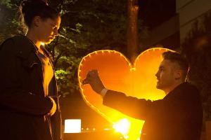 Wird sie "ja" sagen? Bambi macht Sina einen Heiratsantrag