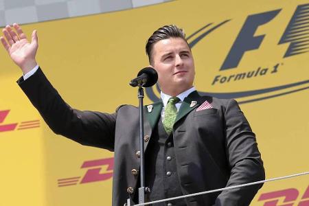 Andreas Gabalier singt die Nationalhyme bei einem Formel-1-Event und die Hölle bricht los