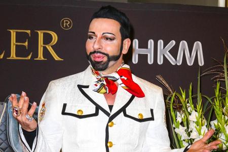 Harald Glööckler darf die Krone für die 