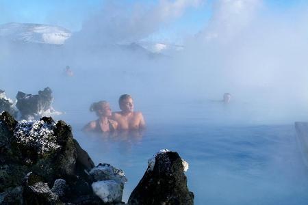 Einzigartig blau und ganzjährig beheizt: Die Blaue Lagune