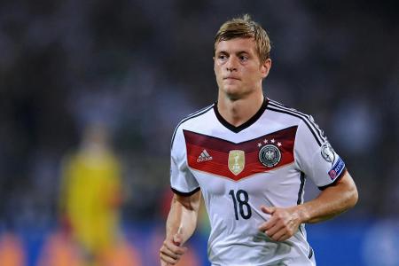 Toni Kroos schoss Deutschland gegen Irland in Fürhung