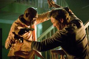 "Lakeview Terrace": Die Auseinandersetzungen zwischen Polizist Abel (Samuel L. Jackson) und Chris (Patrick Wilson) werden im...