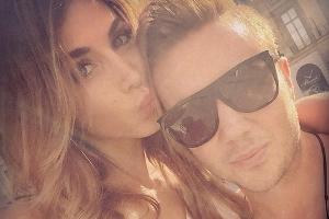 Mario Götze und seine Ann-Kathrin zeigen sich glücklich in Paris