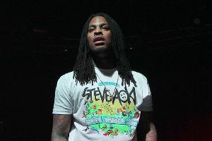 Waka Flocka Flame spazierte mit Waffe durch die Sicherheitskontrolle