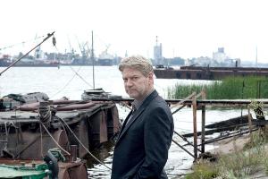 Kommissar Wallander findet die Leiche eines Freundes.