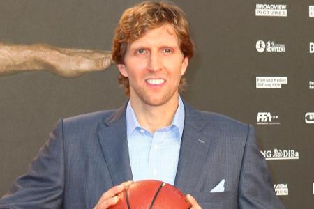 Basketball-Star Dirk Nowitzki feiert seit Jahren große Erfolge