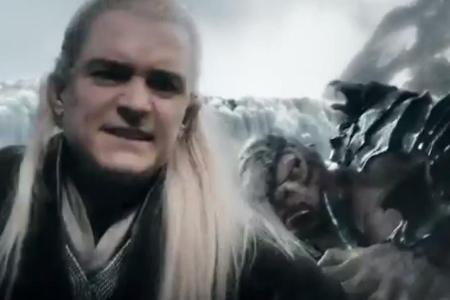 Legolas (Orlando Bloom) wehrt sich heftig gegen den Angreifer