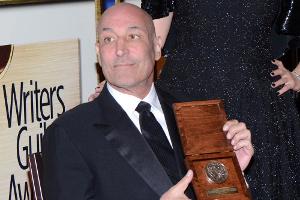 Am 1. Februar 2014 bekam Sam Simon den Valentine-Davies-Preis bei den Writers Guild Awards in Los Angeles verliehen